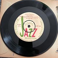 Album jazz'50: stomping at the savoy