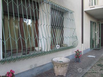 Open space arredato casa indipendente con giardino