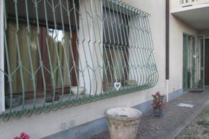 Open space arredato casa indipendente con giardino