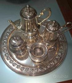 Elegante Servizio da tè e caffè vintage metallo
