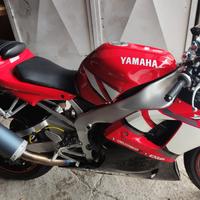 Yamaha YZF R1 2000/01