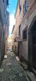 PALAZZETTO A MARINO