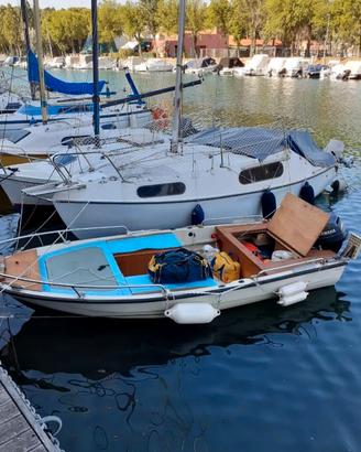 Barca Elan a motore + rimorchio stradale