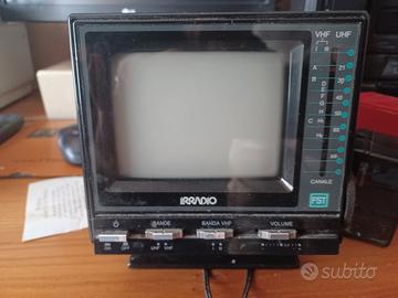 TV Irradio b/n vintage