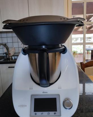 Bimby TM5 con accessori 