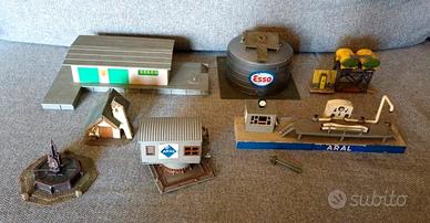 Lotto Edifici Plastico Ferroviario H0 vintage
