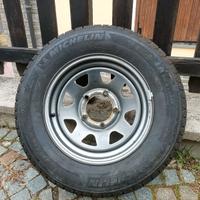 gomme e cerchi per Suzuki Jimny.