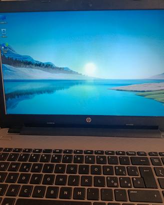 portayile Hp ram 4 Gb Rom 500 Gb