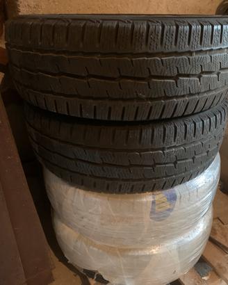 N4 PNEUMATICI TOYO 205/65 r16C