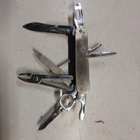 Coltellino multiuso dieci funzioni