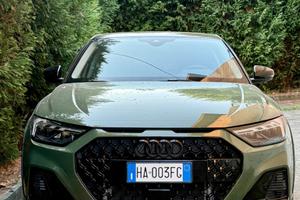 Audi A1 allstreet identity contrast