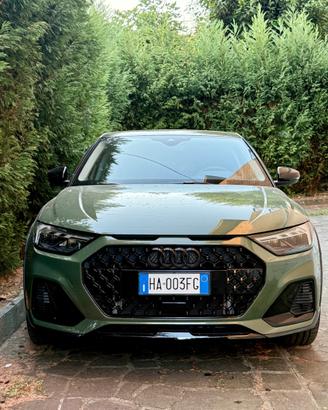 Audi A1 allstreet identity contrast