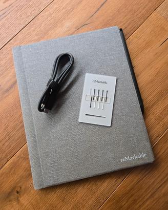 reMarkable 2 con cover originale e Marker Plus