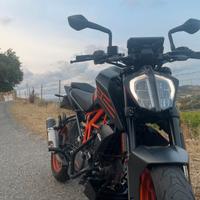 Ktm duke 125