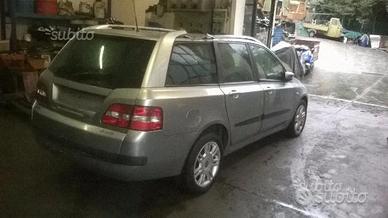 Ricambi Fiat Stilo SW 2004 colori vari