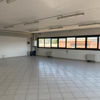 Open space luminoso