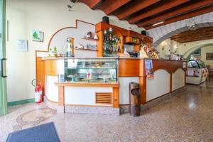 NEGOZIO A LONATO DEL GARDA