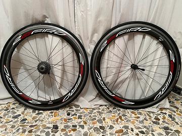 Ruote carbonio Zipp Zefiro Rim Brake