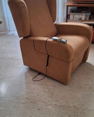 Poltrona relax a 2 motori