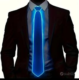 Cravatta con illuminazione a LED blu uomo casual