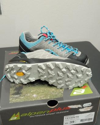 SCARPE DA TREKKING TG 39 NUOVE