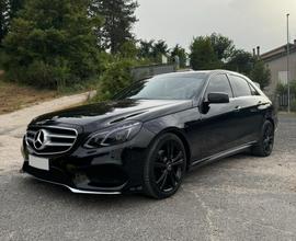 Mercedes Classe E 220 Sport Premium AMG