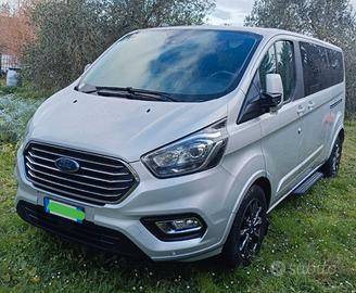 FORD TOURNEO CUSTOM 
