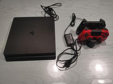 PS4, 5 giochi, 2 control. wireless, staz. ricarica