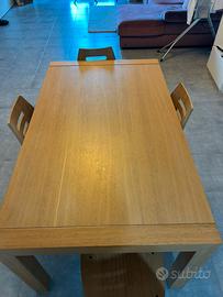 Tavolo in legno di qualita