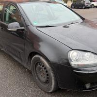 Volkswagen Golf 1.6 16V FSI 5p. Comfortline