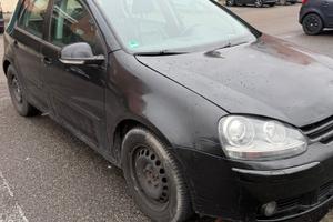 Volkswagen Golf 1.6 16V FSI 5p. Comfortline