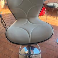 3 sgabelli regolabili perfetto  stato  a 35€ tot