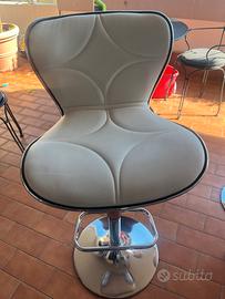 3 sgabelli regolabili perfetto  stato  a 35€ tot