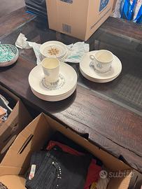 Piatti,bicchieri,tazze plastica x camper roulotte