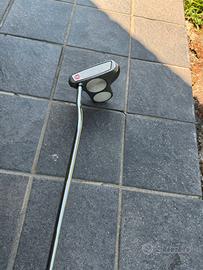 Putter Odyssey 2-Ball grip SuperStroke