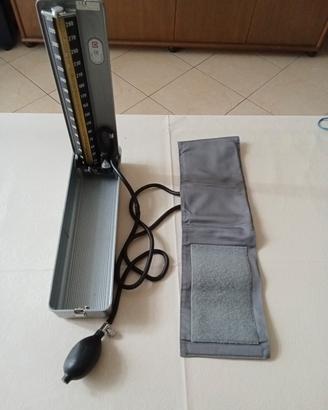 Misuratore di pressione arteriosa 