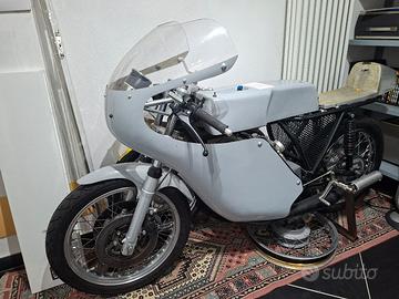 Moto guzzi/benelli  250 2c  FMI