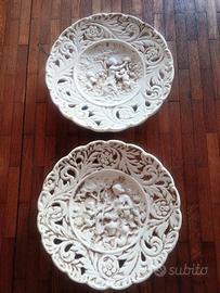 coppia piatti in maiolica da appendere 