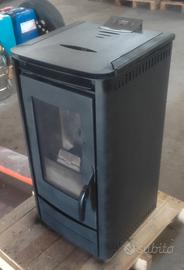 Stufa a pellet 7.5 kW Termoeossi 