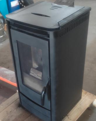 Stufa a pellet 7.5 kW Termoeossi 
