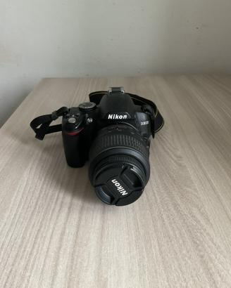 Nikon D3000