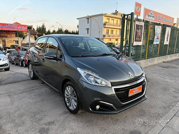 Peugeot 208 2016