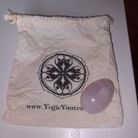 Yoni egg di Quarzo rosa