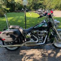Harley-davidson FLSTC Heritage Softail Classic 114