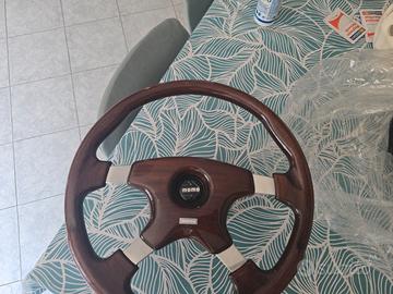 Volante Momo in legno originale per Mercedes 