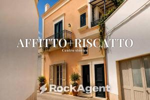 Casa indipendente di 150 m² con più di 5 locali a 