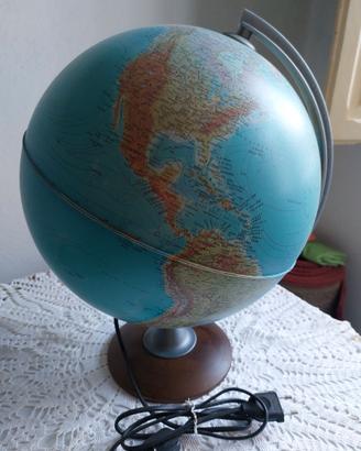 mappamondo lumimoso