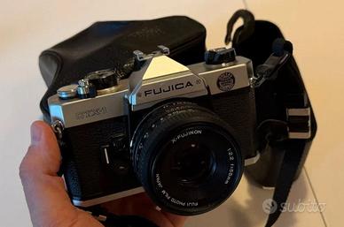 fotocamera reflex analogica Fujica stx 1