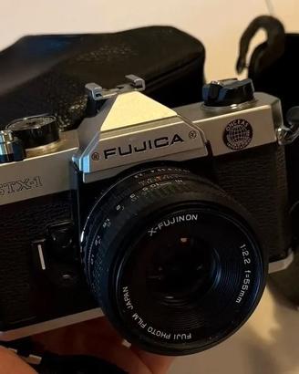fotocamera reflex analogica Fujica stx 1