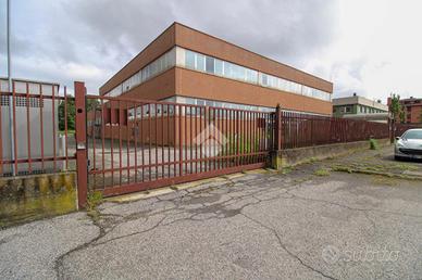 CAPANNONE A TRIBIANO